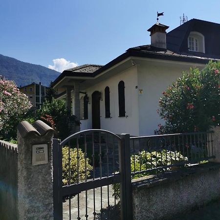 Casa Vacanze - Residenza Elvezia Тирано Экстерьер фото