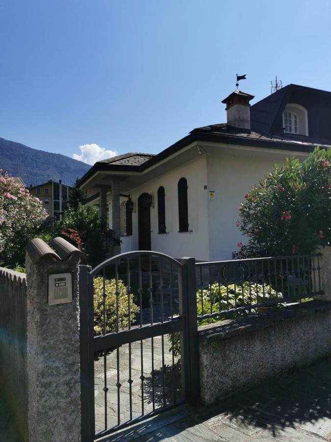 Casa Vacanze - Residenza Elvezia Тирано Экстерьер фото